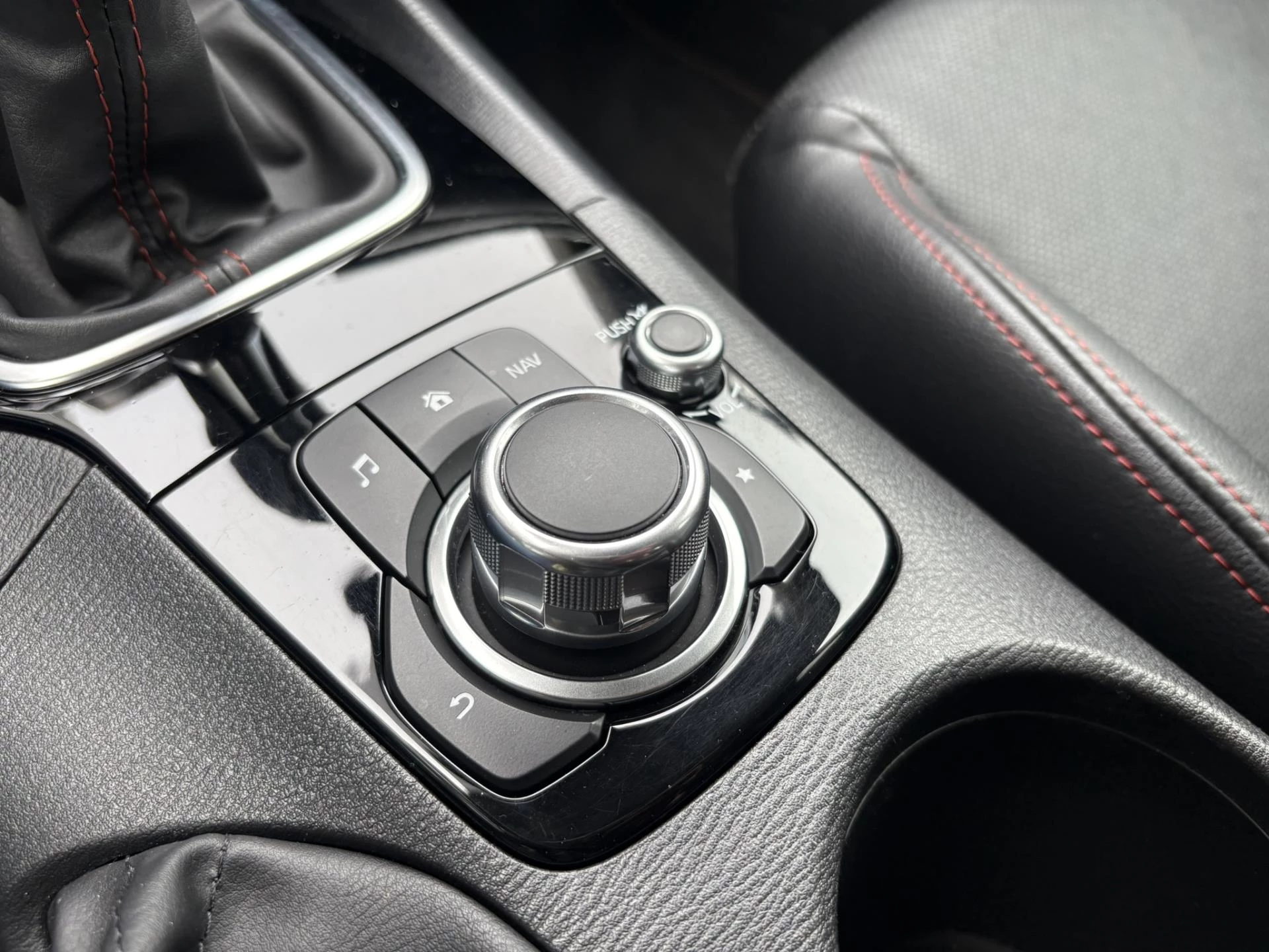 Hoofdafbeelding Mazda 3