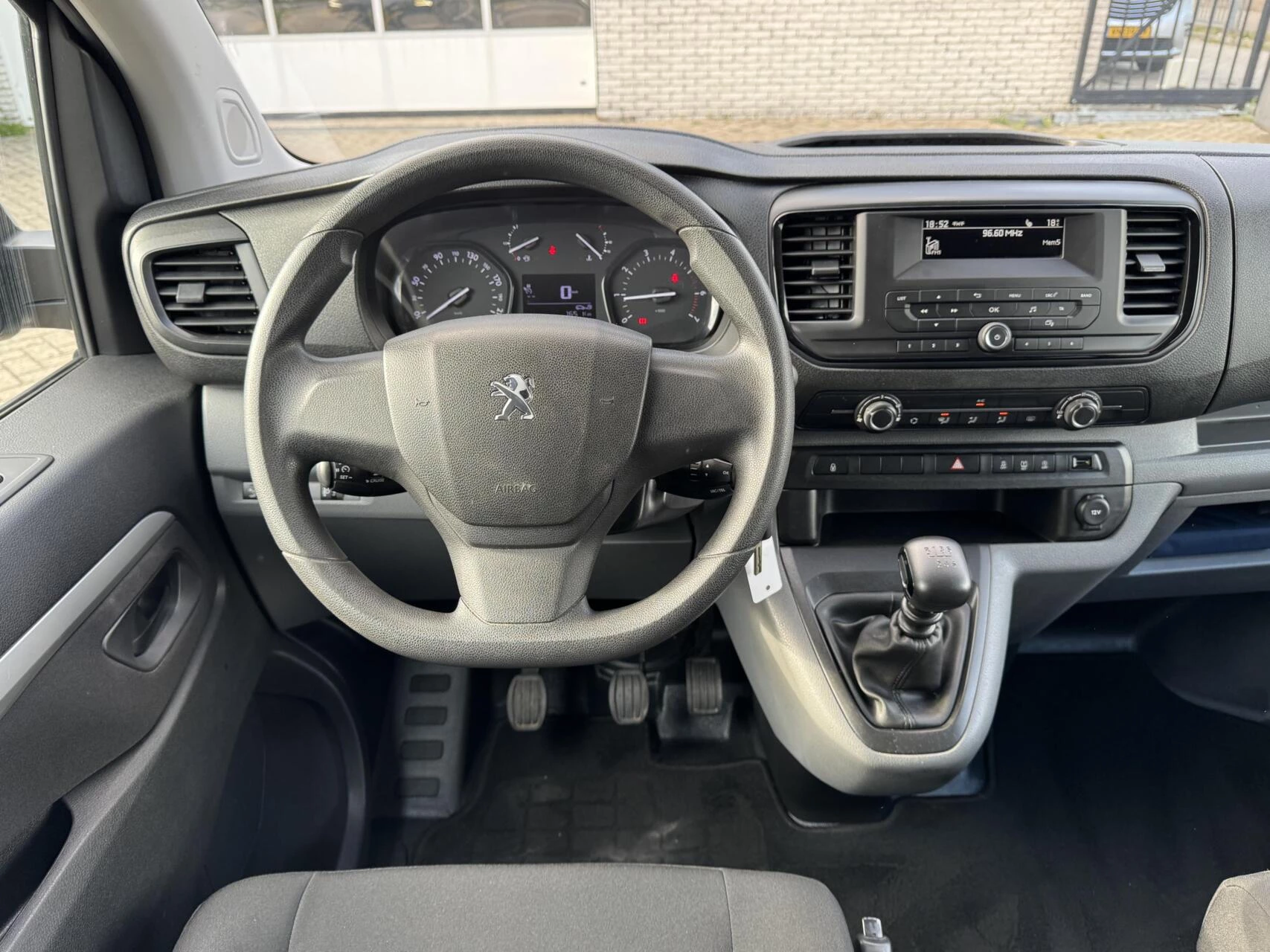 Hoofdafbeelding Peugeot Expert