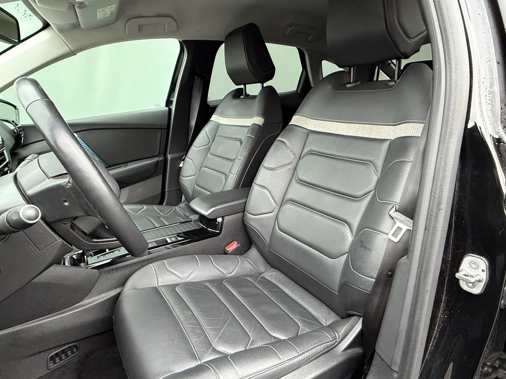 Hoofdafbeelding Citroën ë-C4