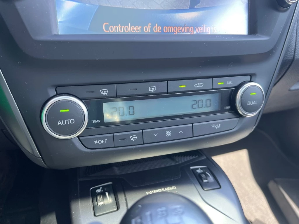 Hoofdafbeelding Toyota Avensis