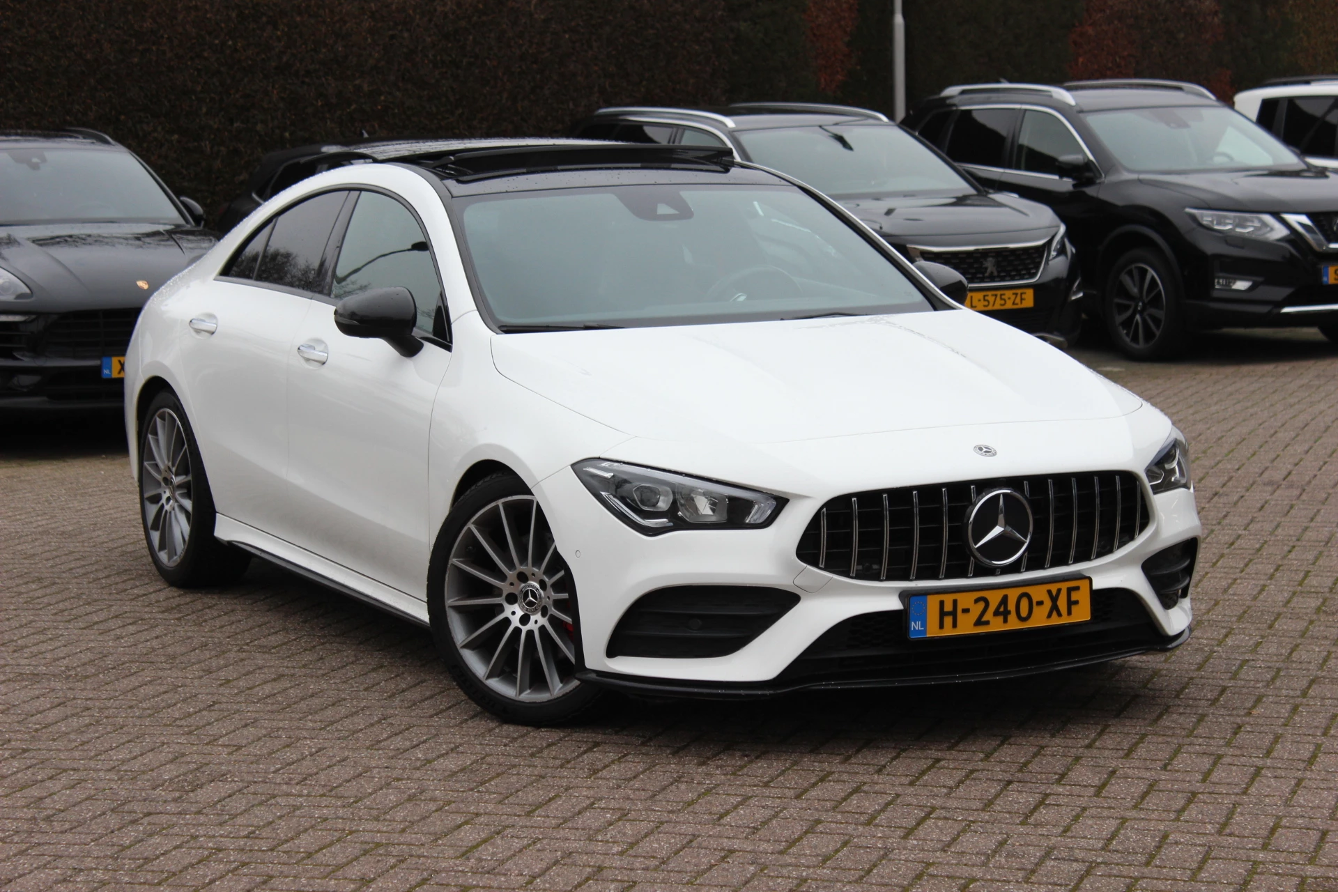 Hoofdafbeelding Mercedes-Benz CLA