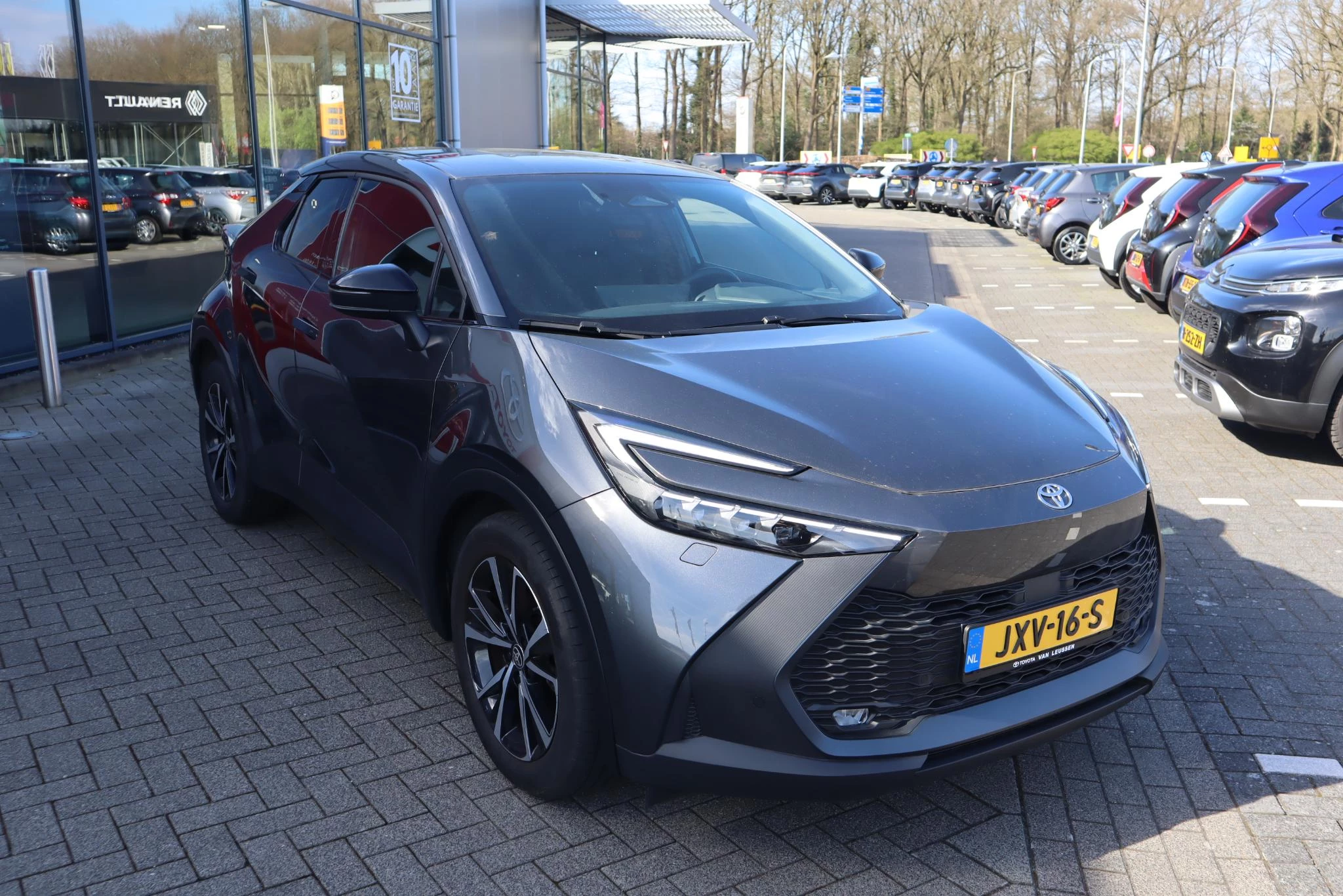 Hoofdafbeelding Toyota C-HR