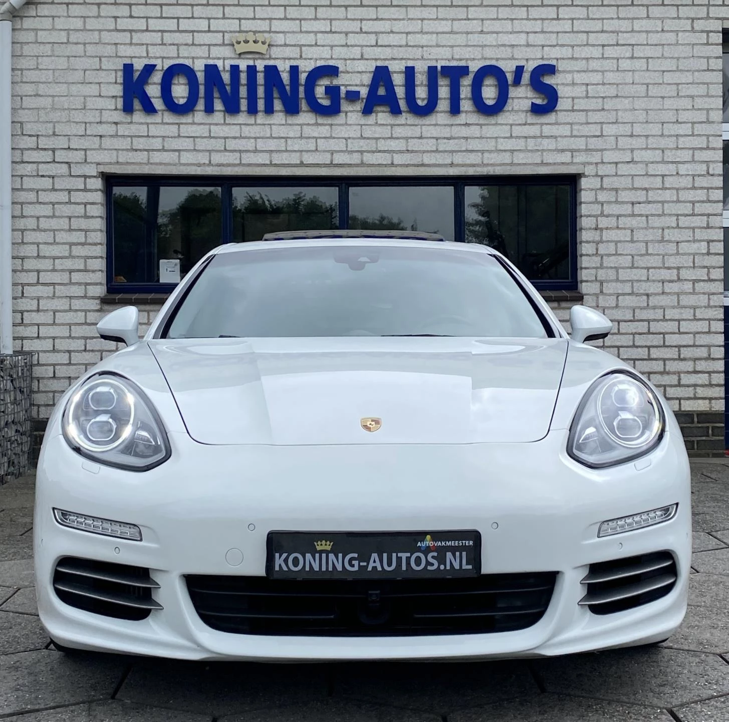 Hoofdafbeelding Porsche Panamera
