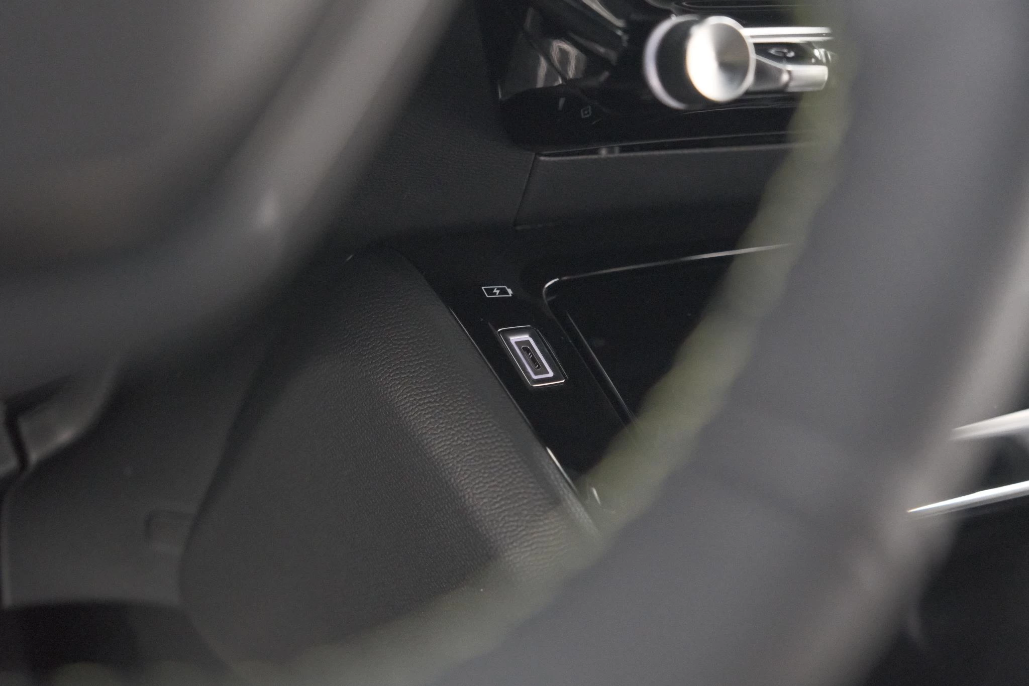 Hoofdafbeelding Peugeot e-2008