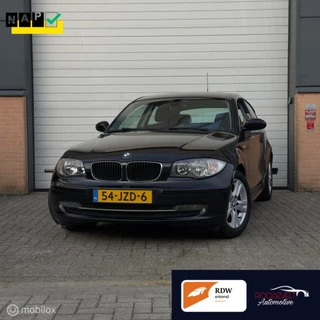 BMW 1-serie 118i Business Line E81/ APK /RIJDT SCHAKELT GOED