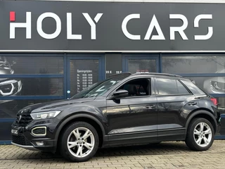 Hoofdafbeelding Volkswagen T-Roc Volkswagen T-ROC 1.5 TSI Sport Business R | VIRTUAL | PANO | LED |