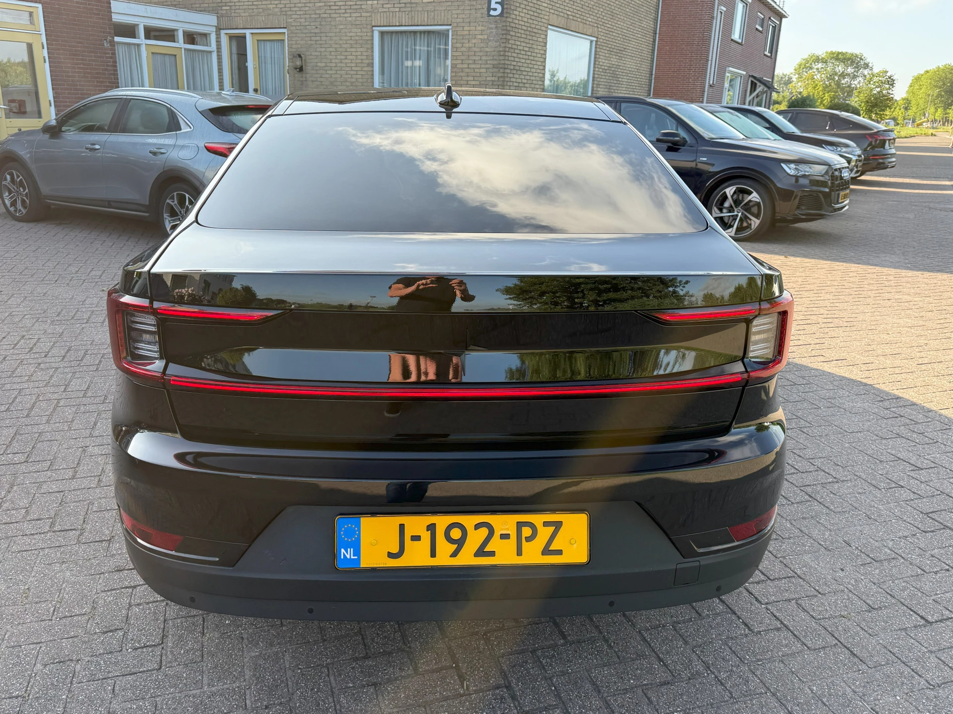 Hoofdafbeelding Polestar 2