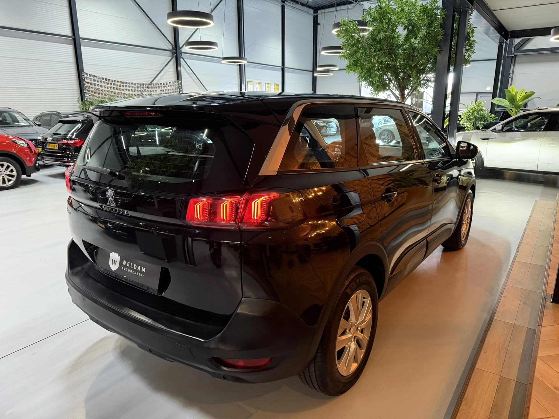 Hoofdafbeelding Peugeot 5008