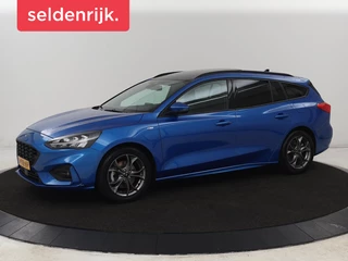 Ford Focus 1.0 EcoBoost ST Line | Panoramadak | Camera |  Carplay | Navigatie | Full LED | Climate control | Keyless | Cruise control | Bluetooth | Parkeerhulp