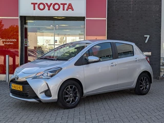 Toyota Yaris 1.5 VVT-i Active TREKHAAK LMV METALLIC DEALER ONDERHOUDEN AUTOMAAT