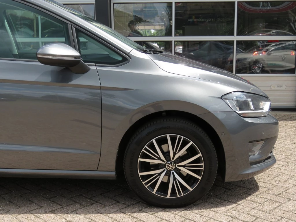 Hoofdafbeelding Volkswagen Golf Sportsvan