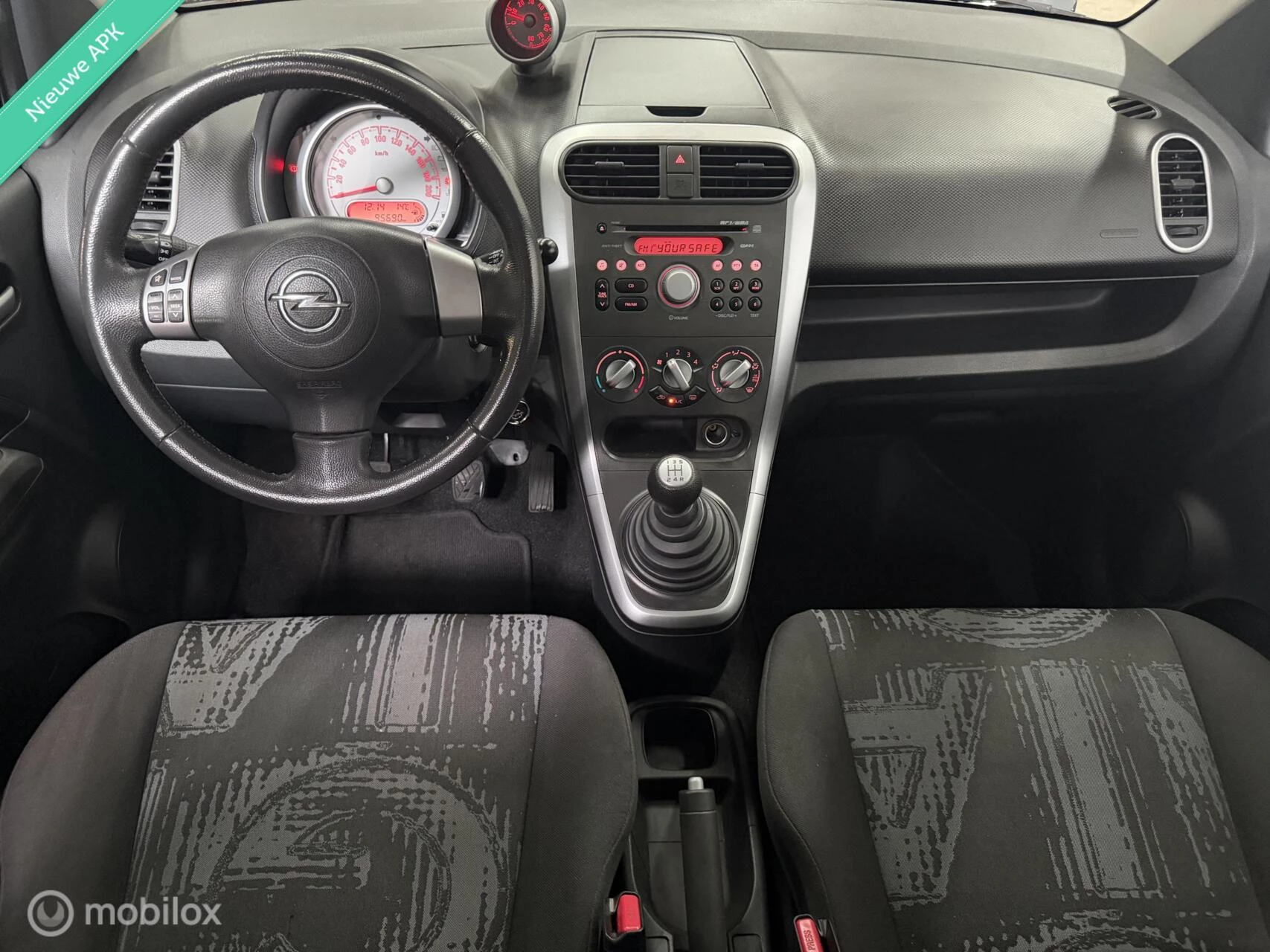 Hoofdafbeelding Opel Agila