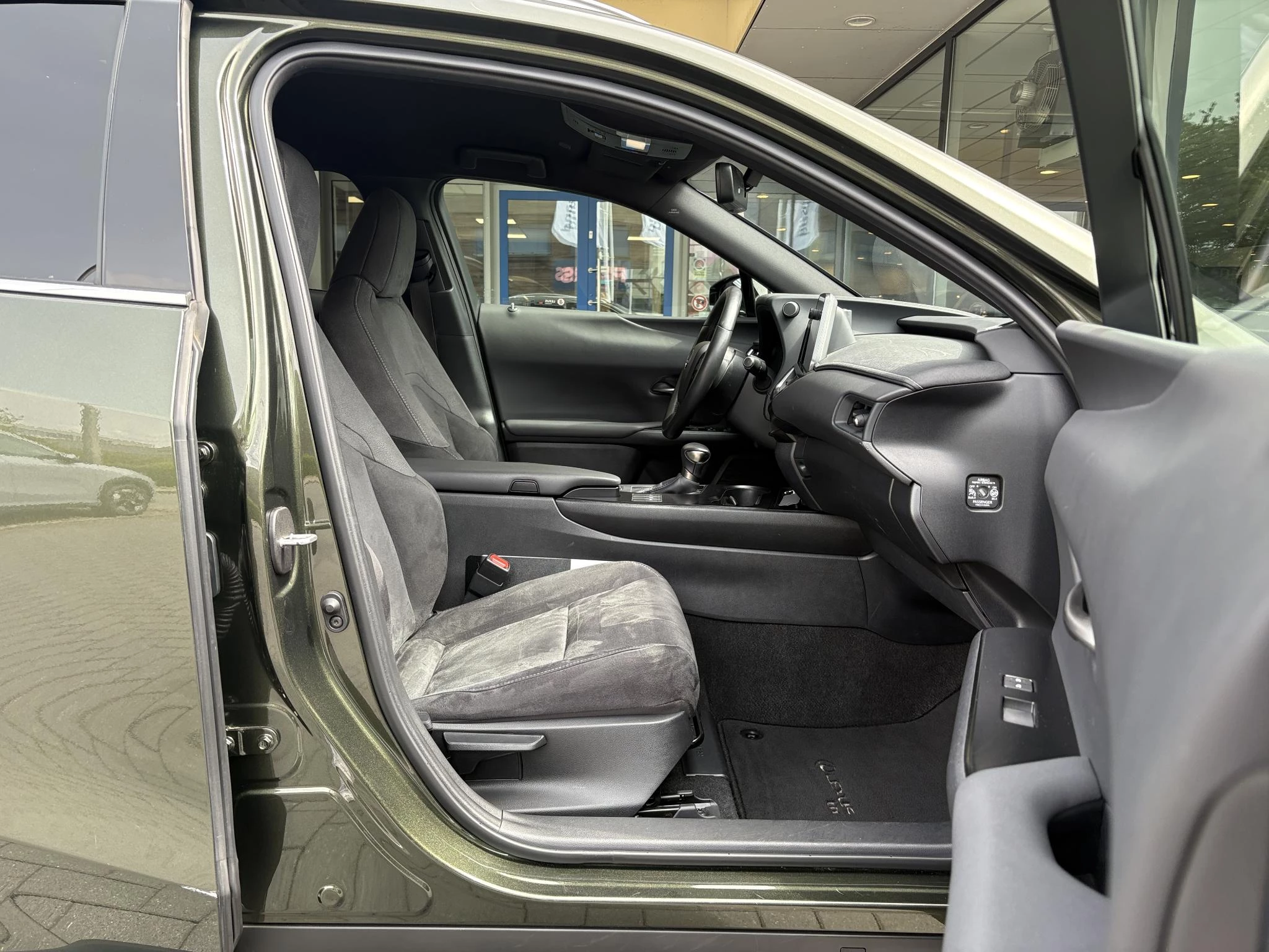 Hoofdafbeelding Lexus UX