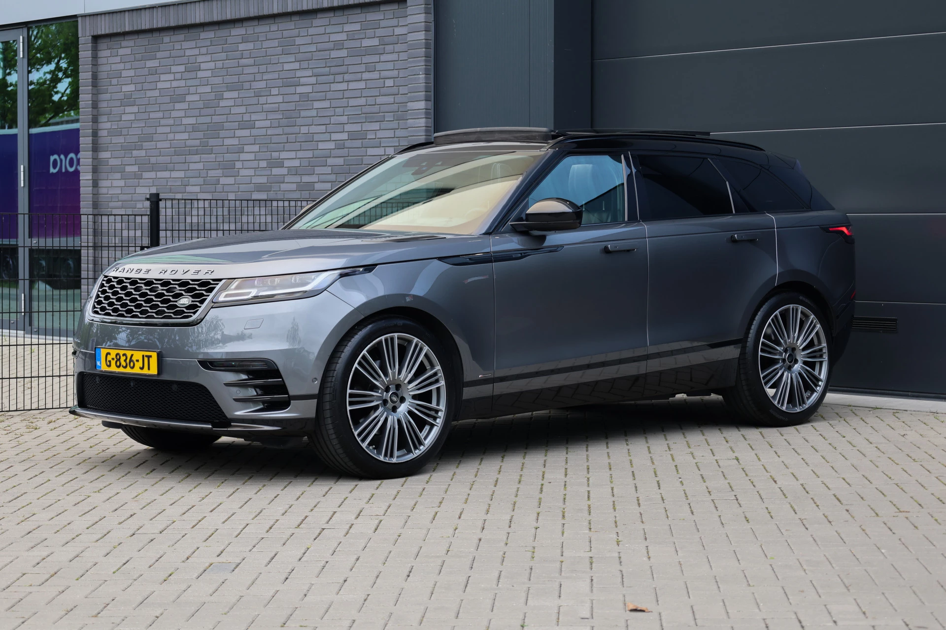 Hoofdafbeelding Land Rover Range Rover Velar