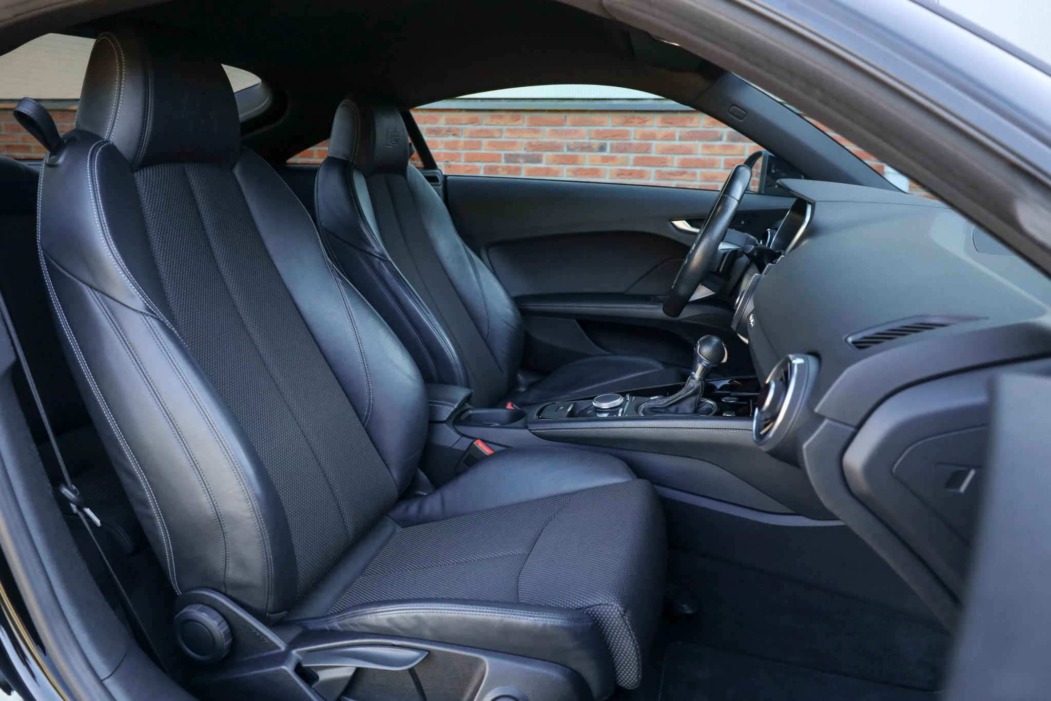 Hoofdafbeelding Audi TT