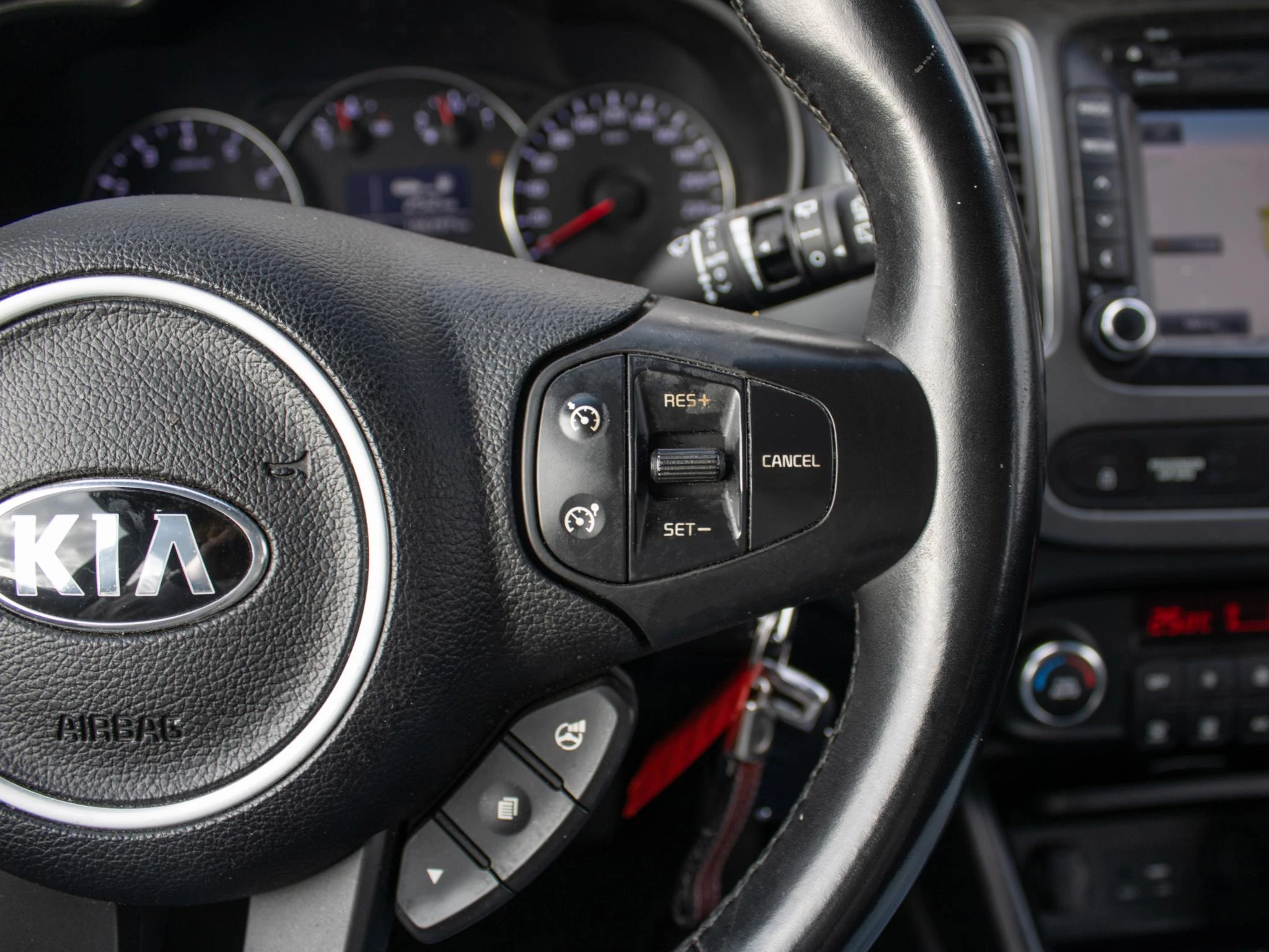 Hoofdafbeelding Kia Carens