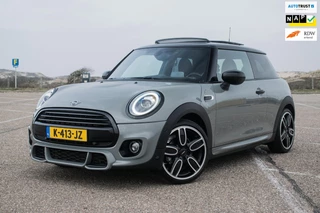Mini Mini 1.5 Cooper Dalston John Cooper Works Edition ORG NL [ Panoramadak Harman Kardon HUD Digital Dash Alcantara ]