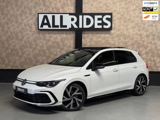 Volkswagen GOLF 1.5 eTSI Style R-Line | Pano | sfeerverlichting | Stoel-/stuurverwarming | Camera