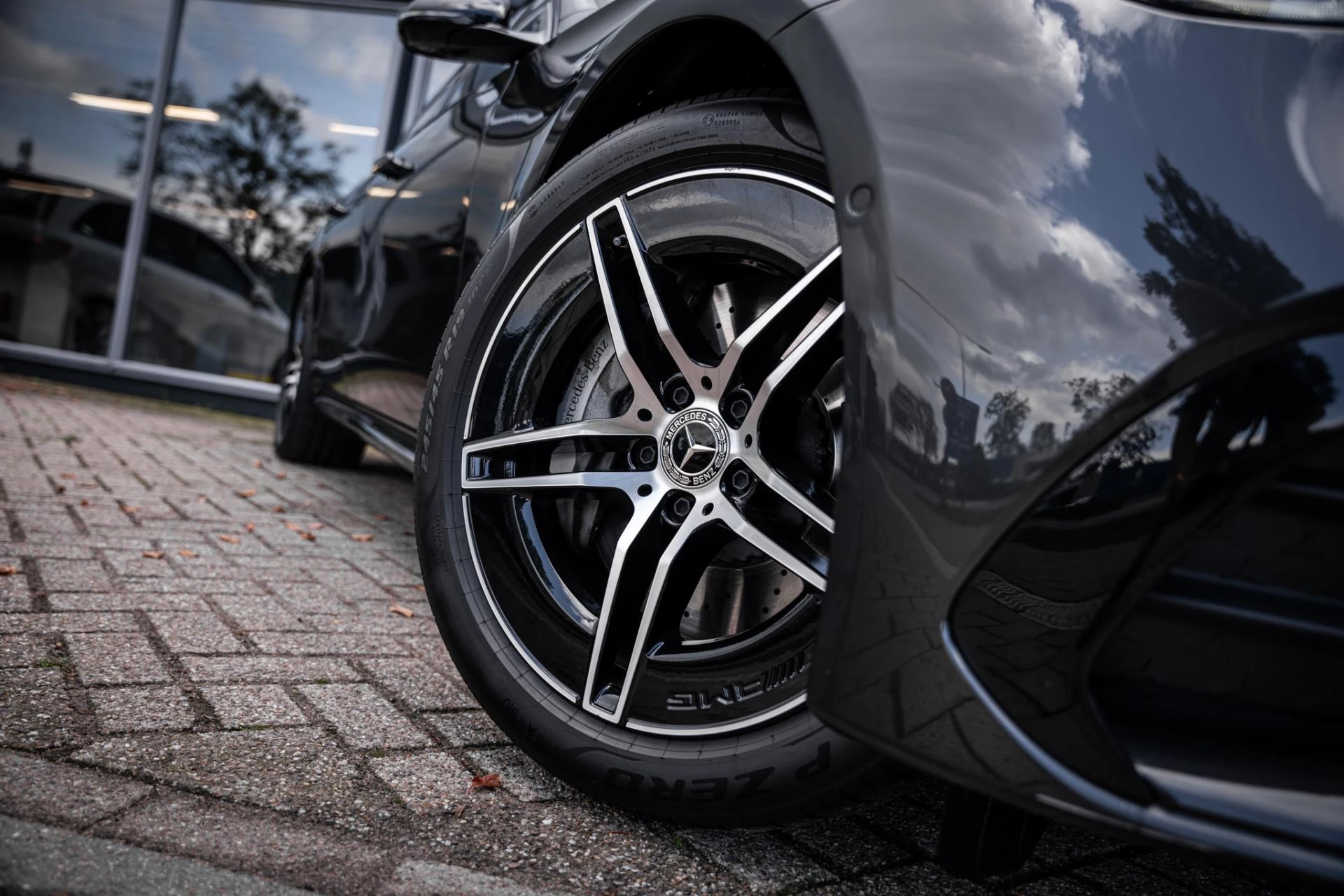 Hoofdafbeelding Mercedes-Benz E-Klasse