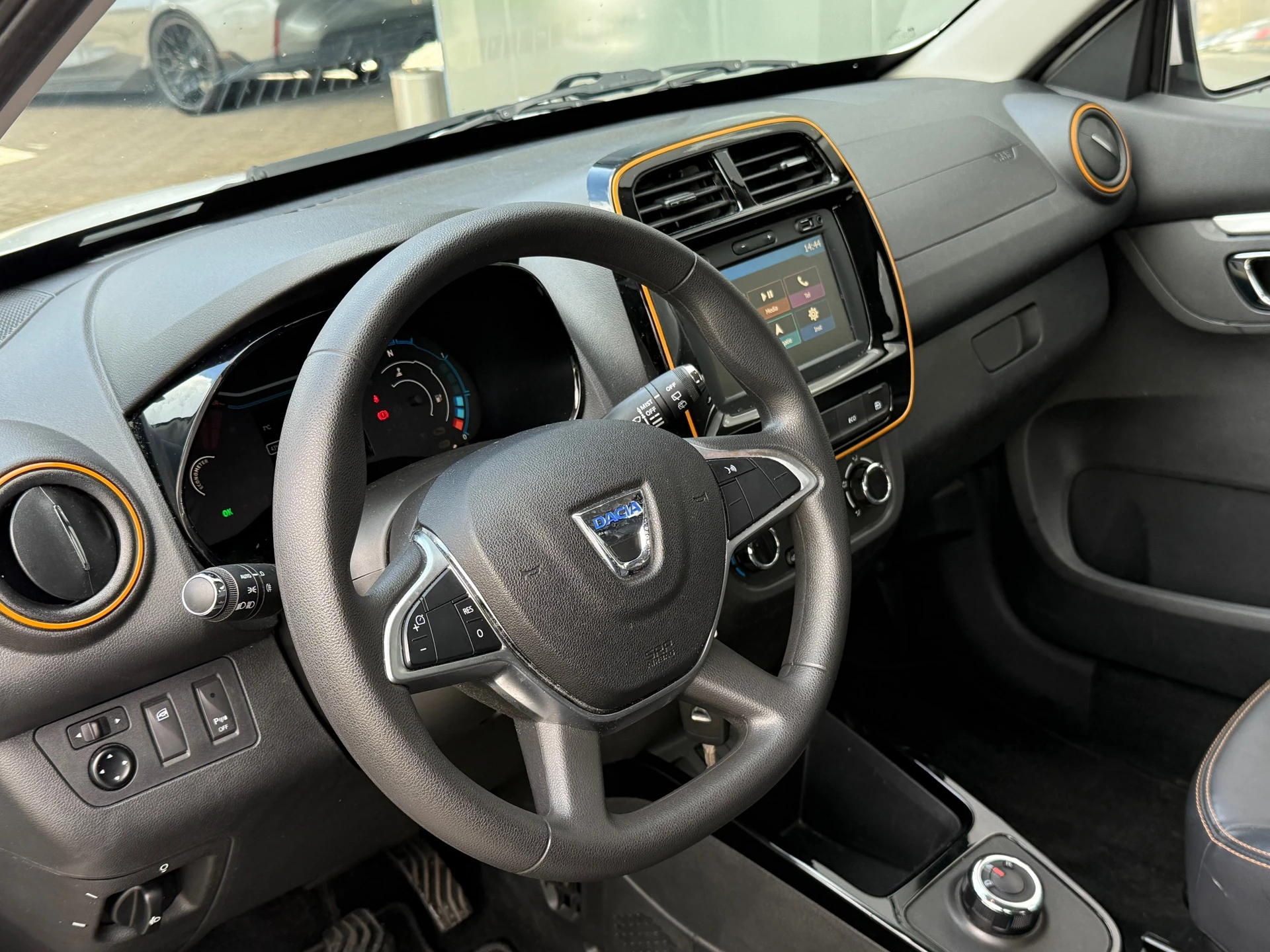 Hoofdafbeelding Dacia Spring