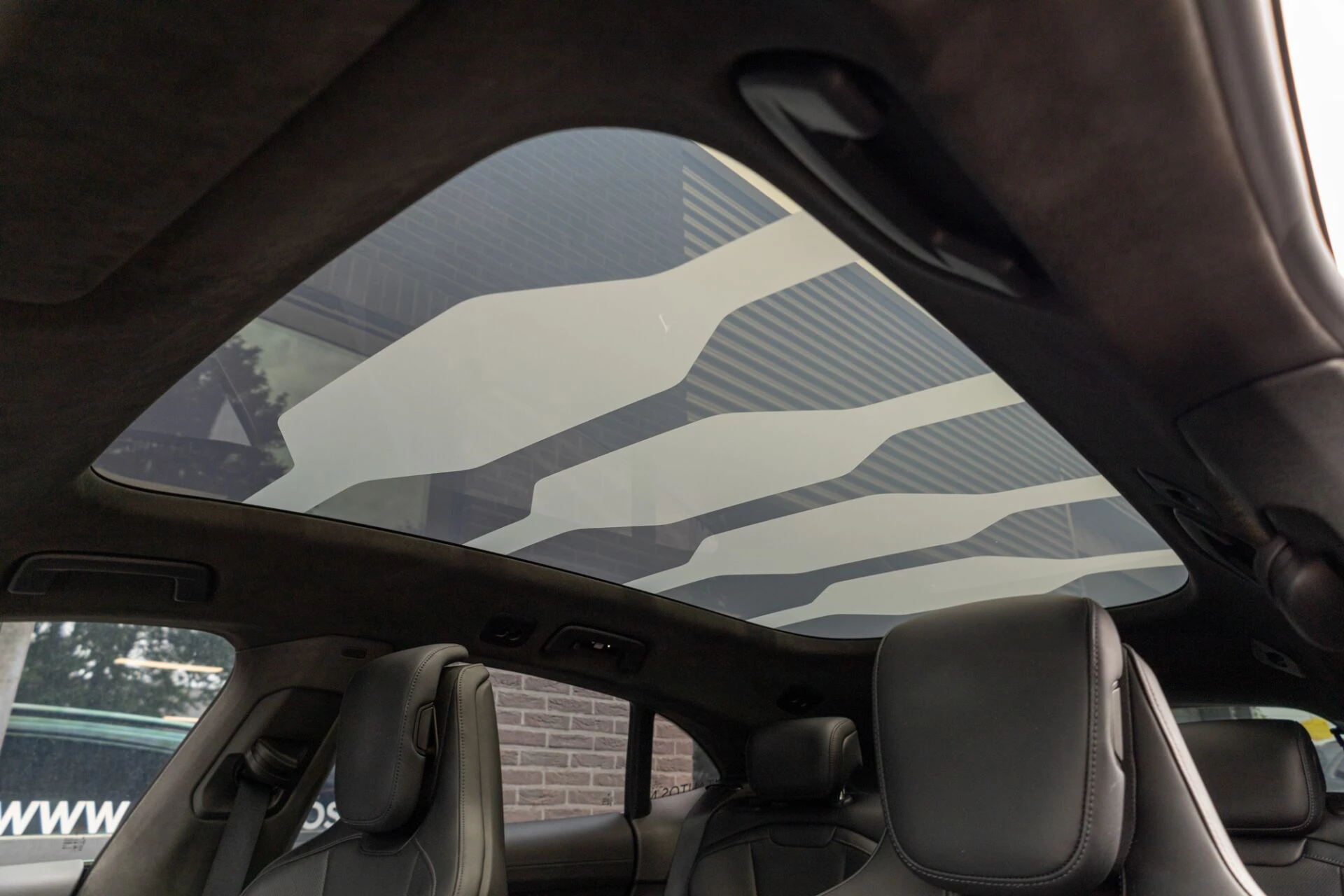 Hoofdafbeelding Porsche Taycan