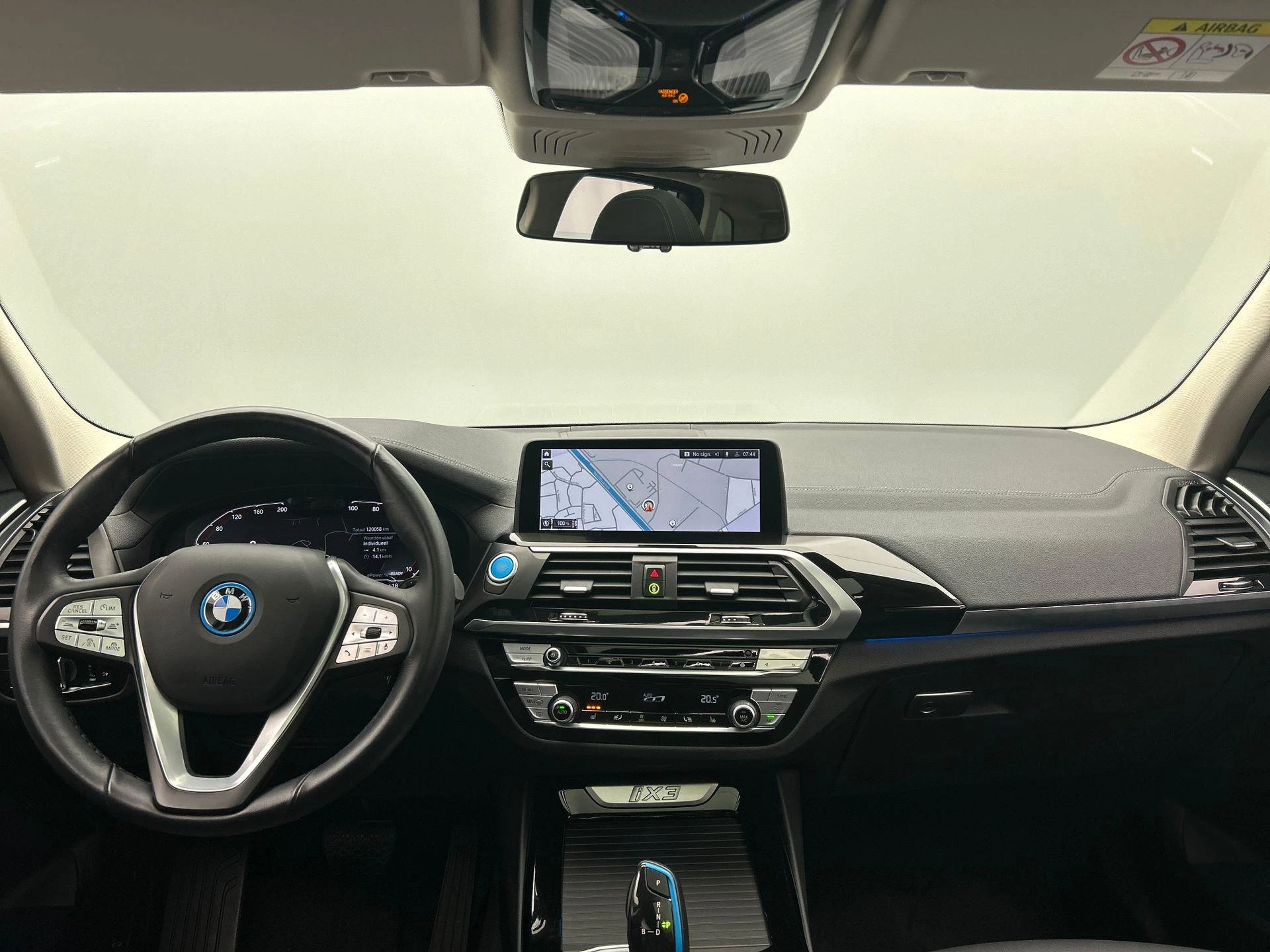 Hoofdafbeelding BMW iX3