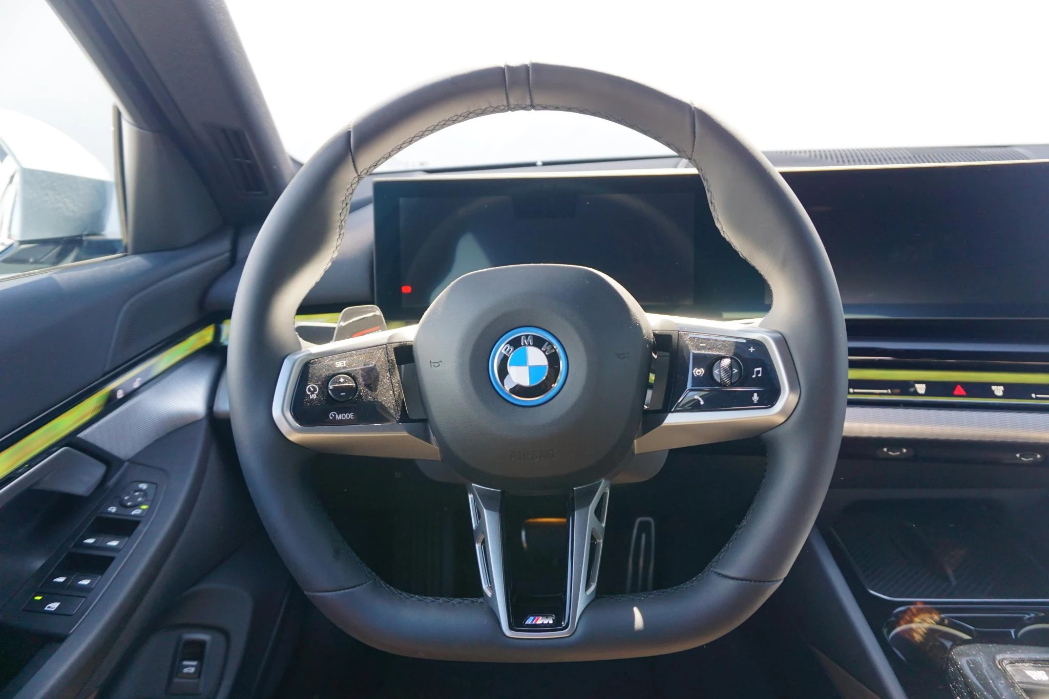 Hoofdafbeelding BMW i5