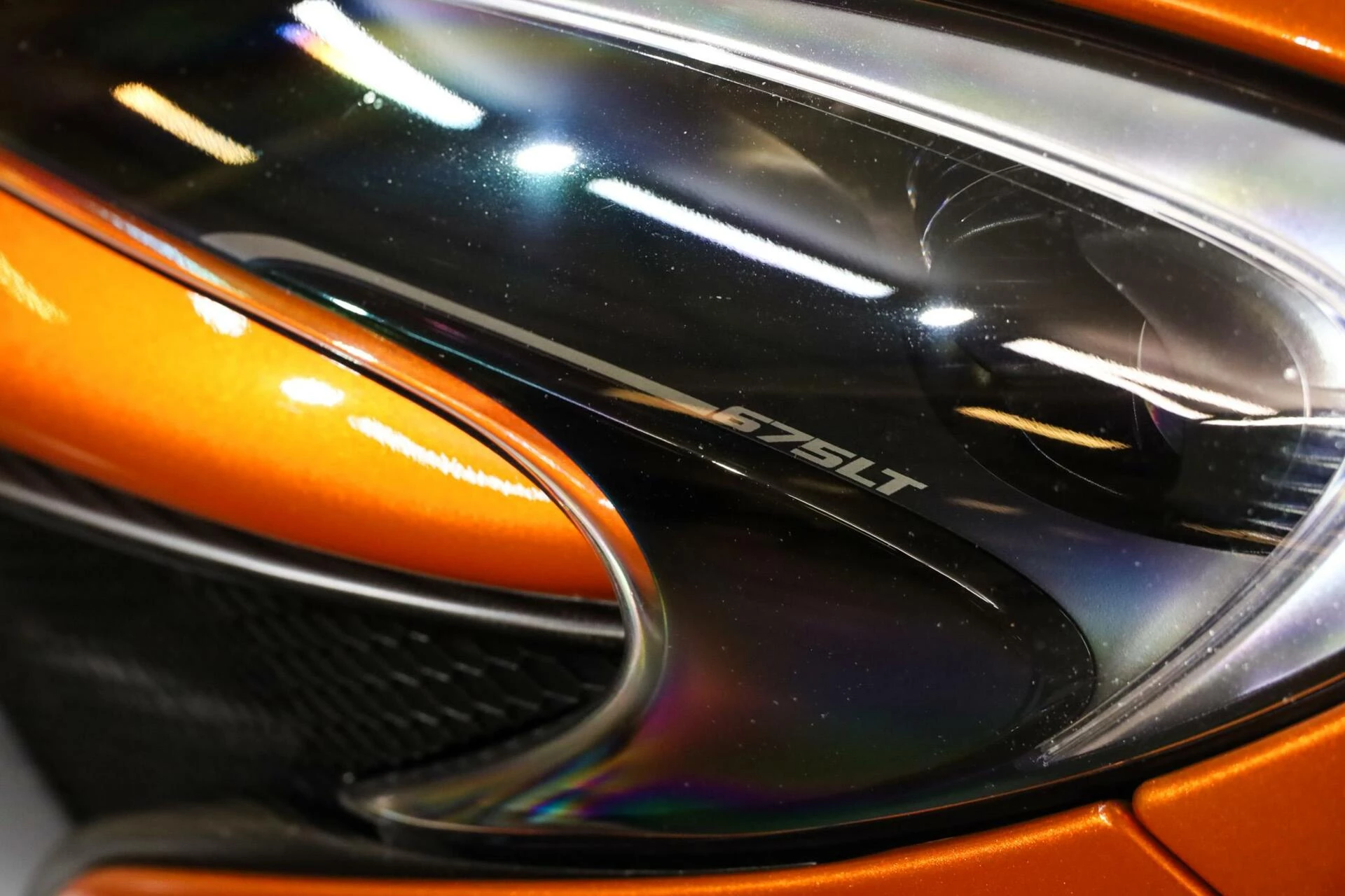 Hoofdafbeelding McLaren 675LT