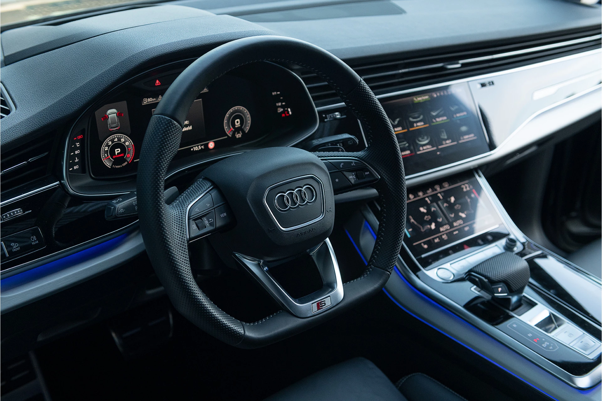 Hoofdafbeelding Audi Q8