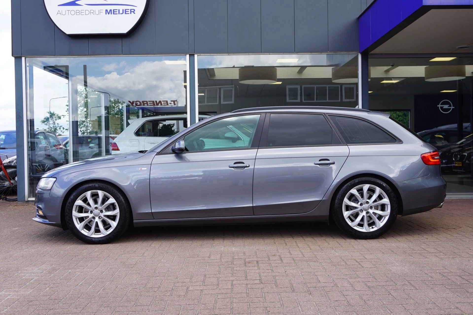 Hoofdafbeelding Audi A4