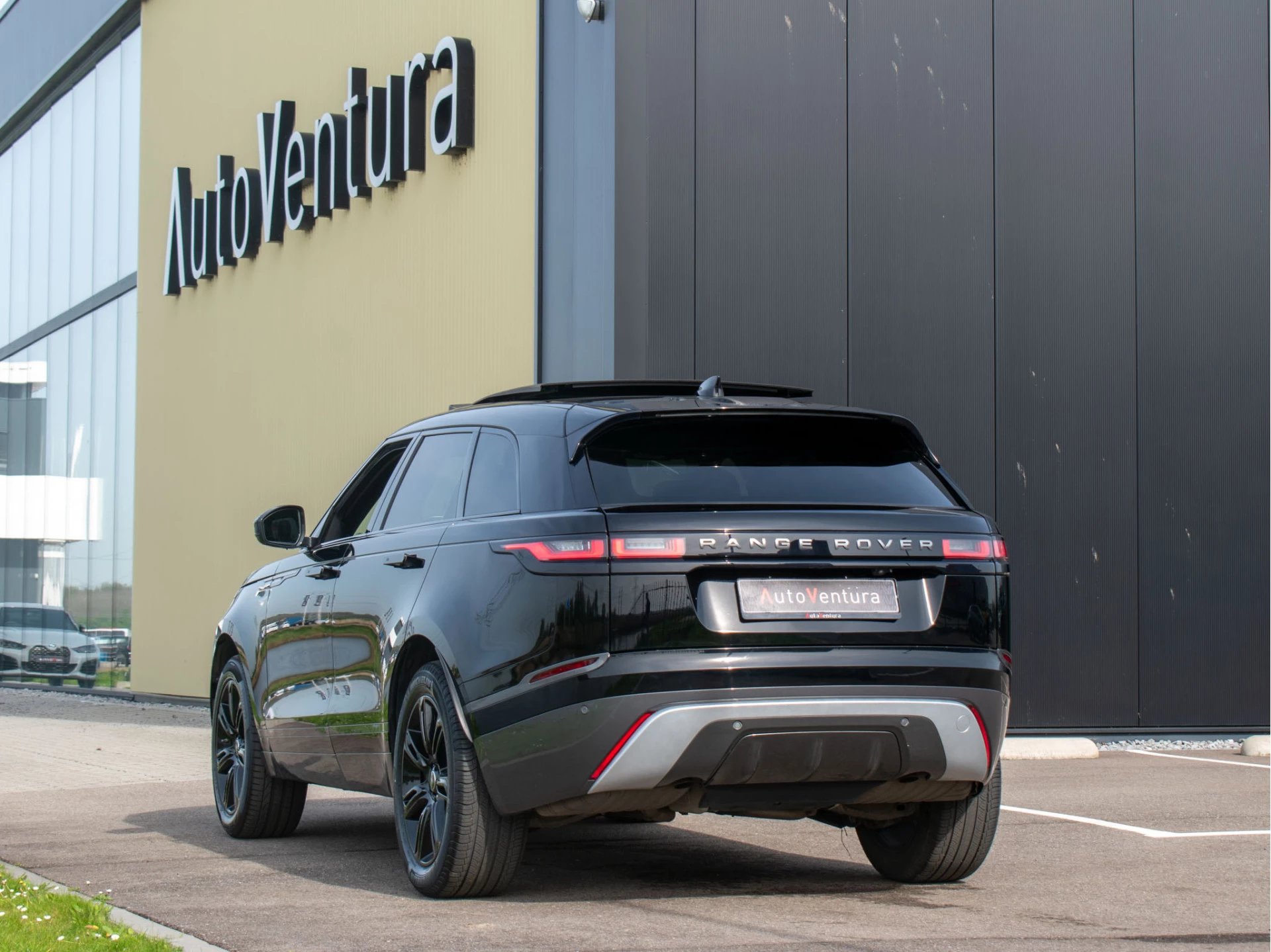 Hoofdafbeelding Land Rover Range Rover Velar