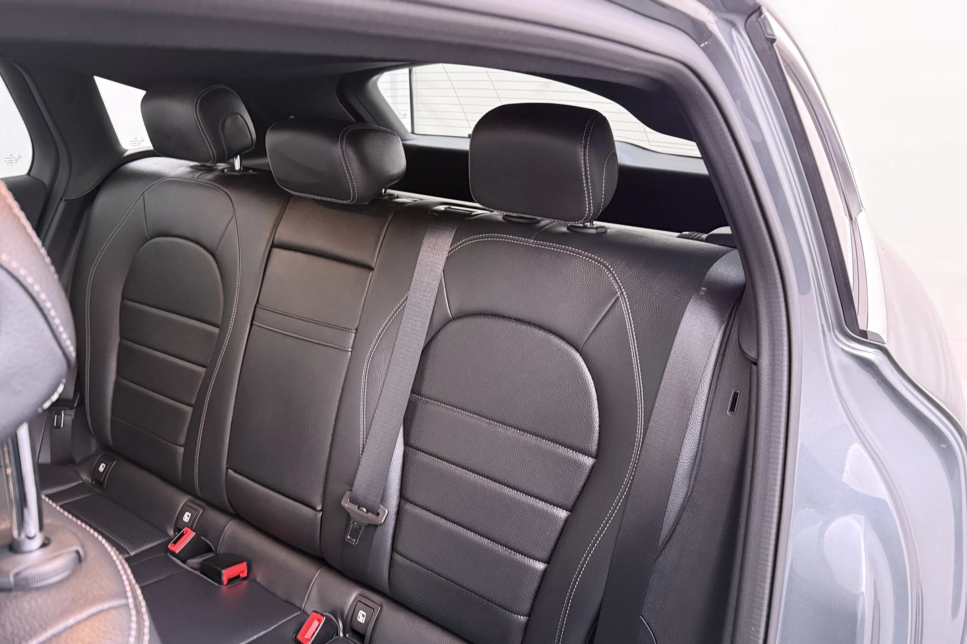 Hoofdafbeelding Mercedes-Benz EQC