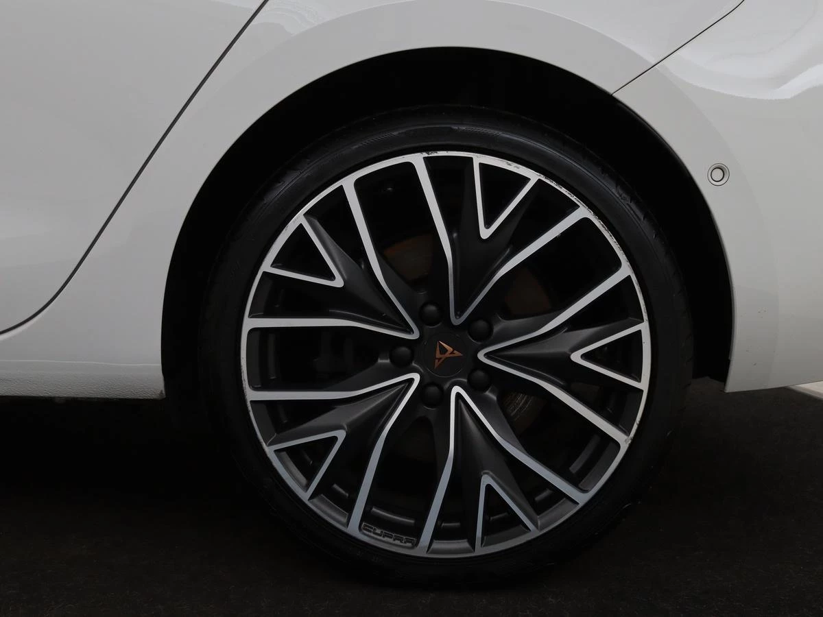 Hoofdafbeelding CUPRA Leon