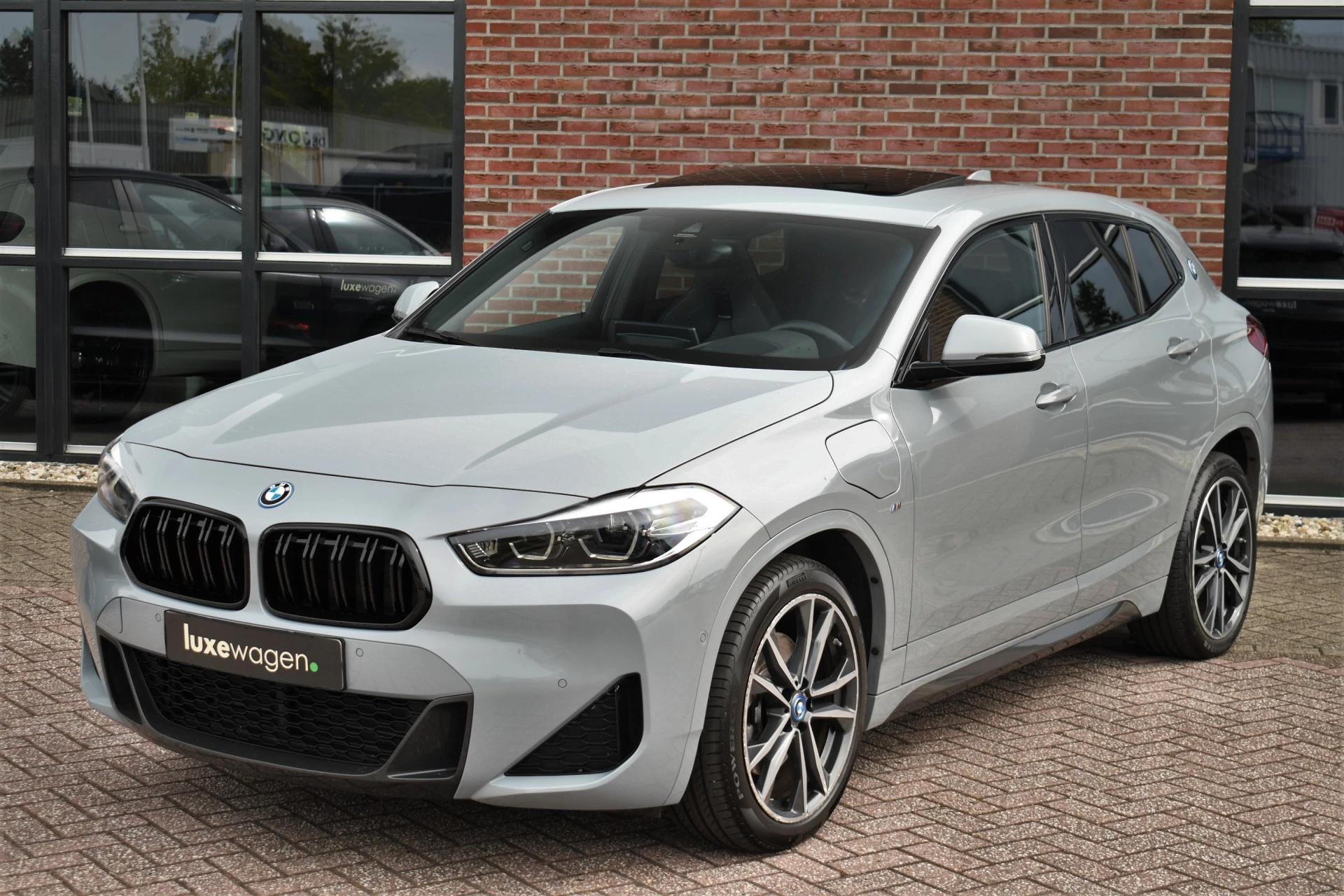 Hoofdafbeelding BMW X2