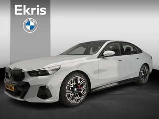 BMW 5 Serie Sedan 520i | M-Sportpakket | LED | HUD | Panoramadak | Sportstoelen | Stoelverwarming | DAB | Harman-kardon sound | Alu 20 inch