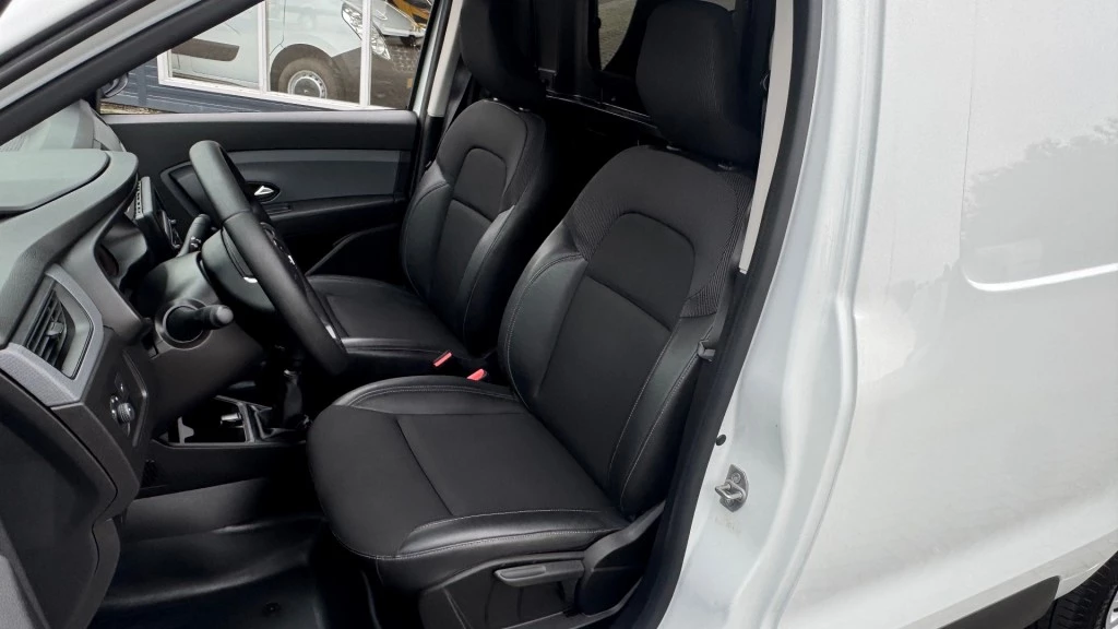 Hoofdafbeelding Renault Express