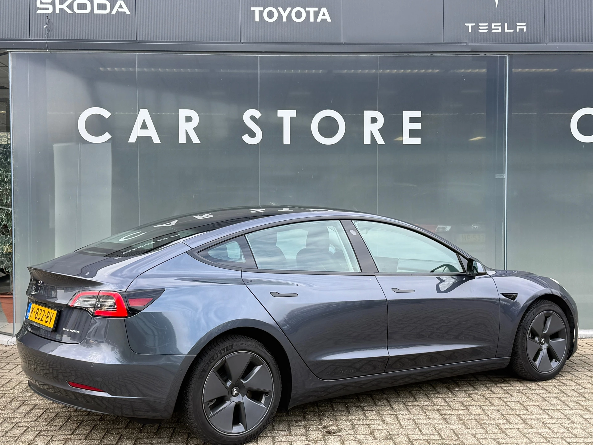 Hoofdafbeelding Tesla Model 3