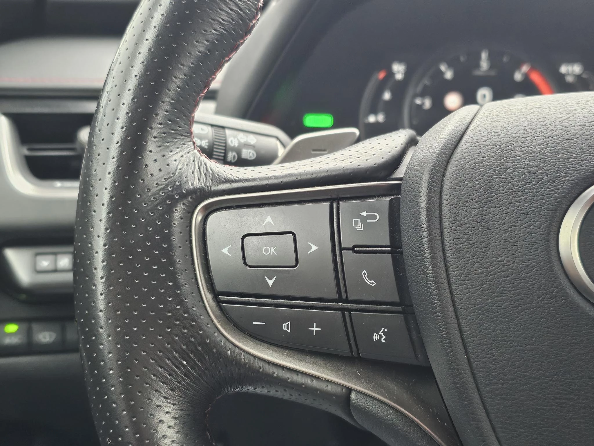 Hoofdafbeelding Lexus UX