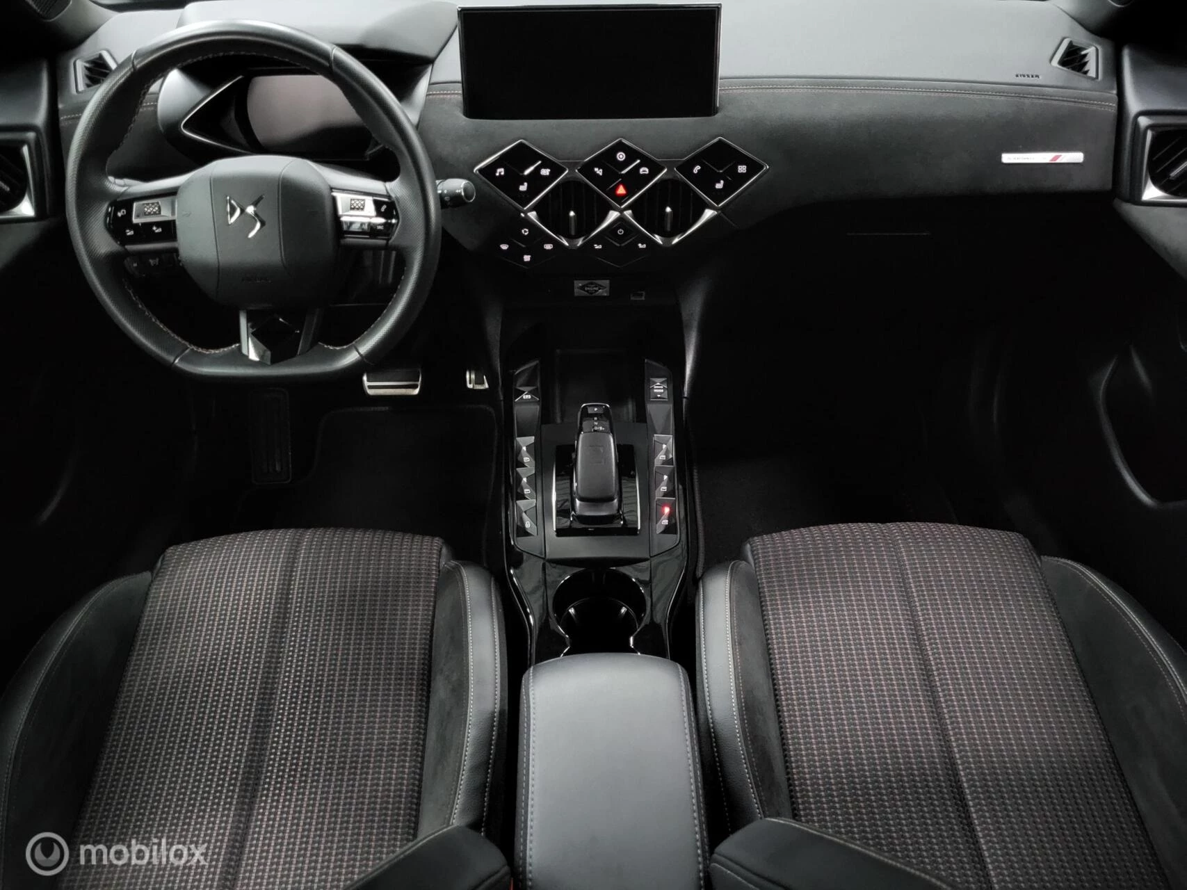 Hoofdafbeelding DS DS 3