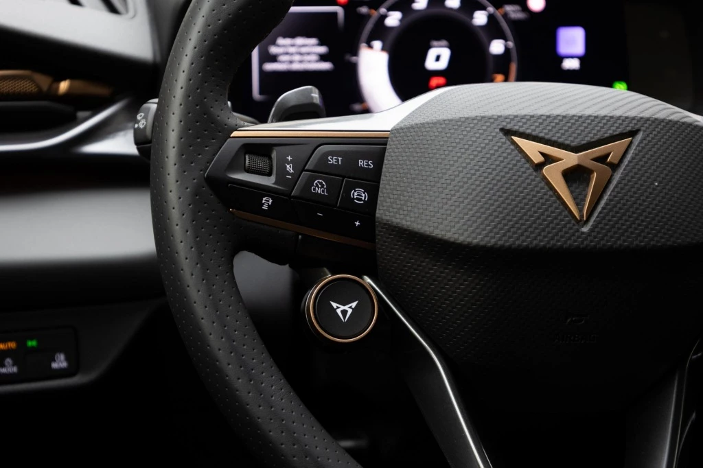 Hoofdafbeelding CUPRA Terramar