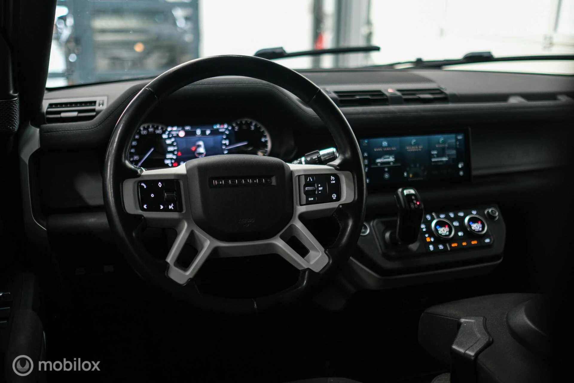 Hoofdafbeelding Land Rover Defender
