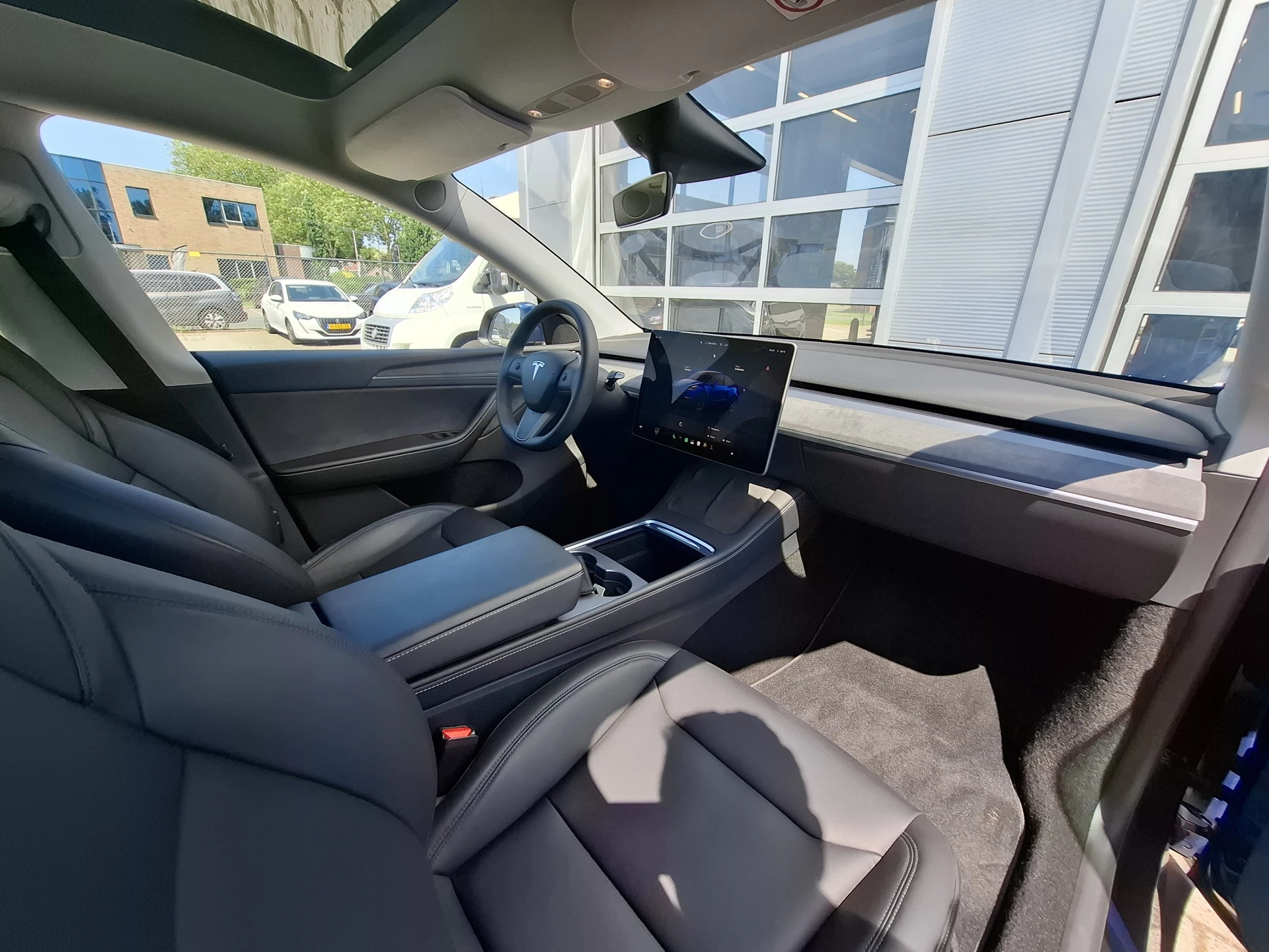 Hoofdafbeelding Tesla Model Y