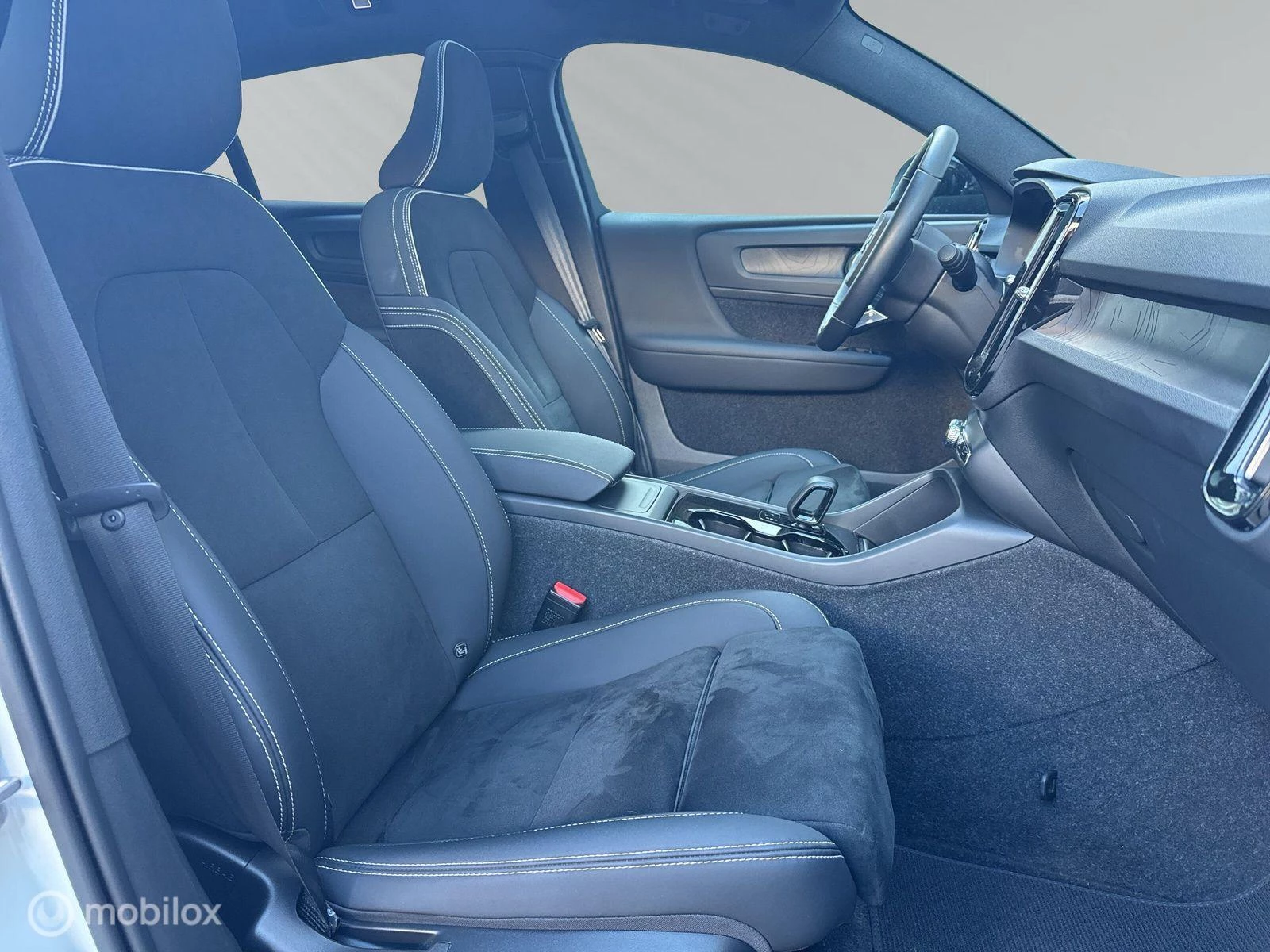 Hoofdafbeelding Volvo C40