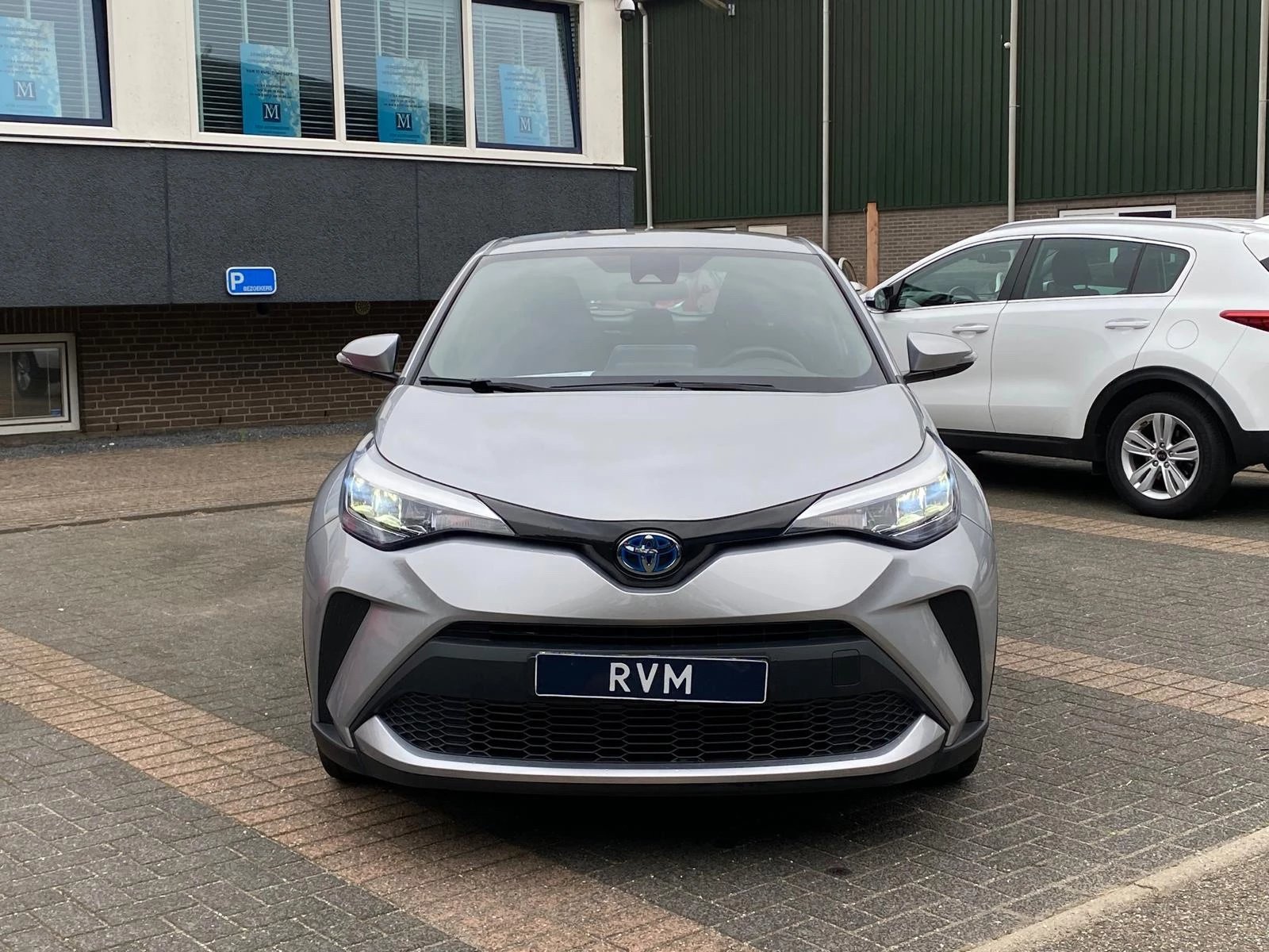 Hoofdafbeelding Toyota C-HR