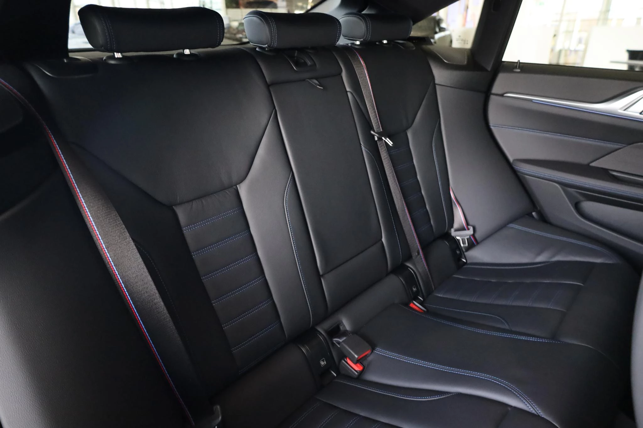 Hoofdafbeelding BMW i4