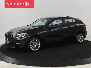 BMW 1-serie 120i Business Edition Plus | Leder |  Sportstoelen | Carplay | Stoelverwarming | Live Cockpit | Parkeerhulp | Climate control | Bluetooth | Cruise control