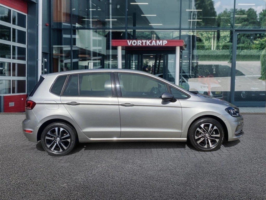 Hoofdafbeelding Volkswagen Golf Sportsvan