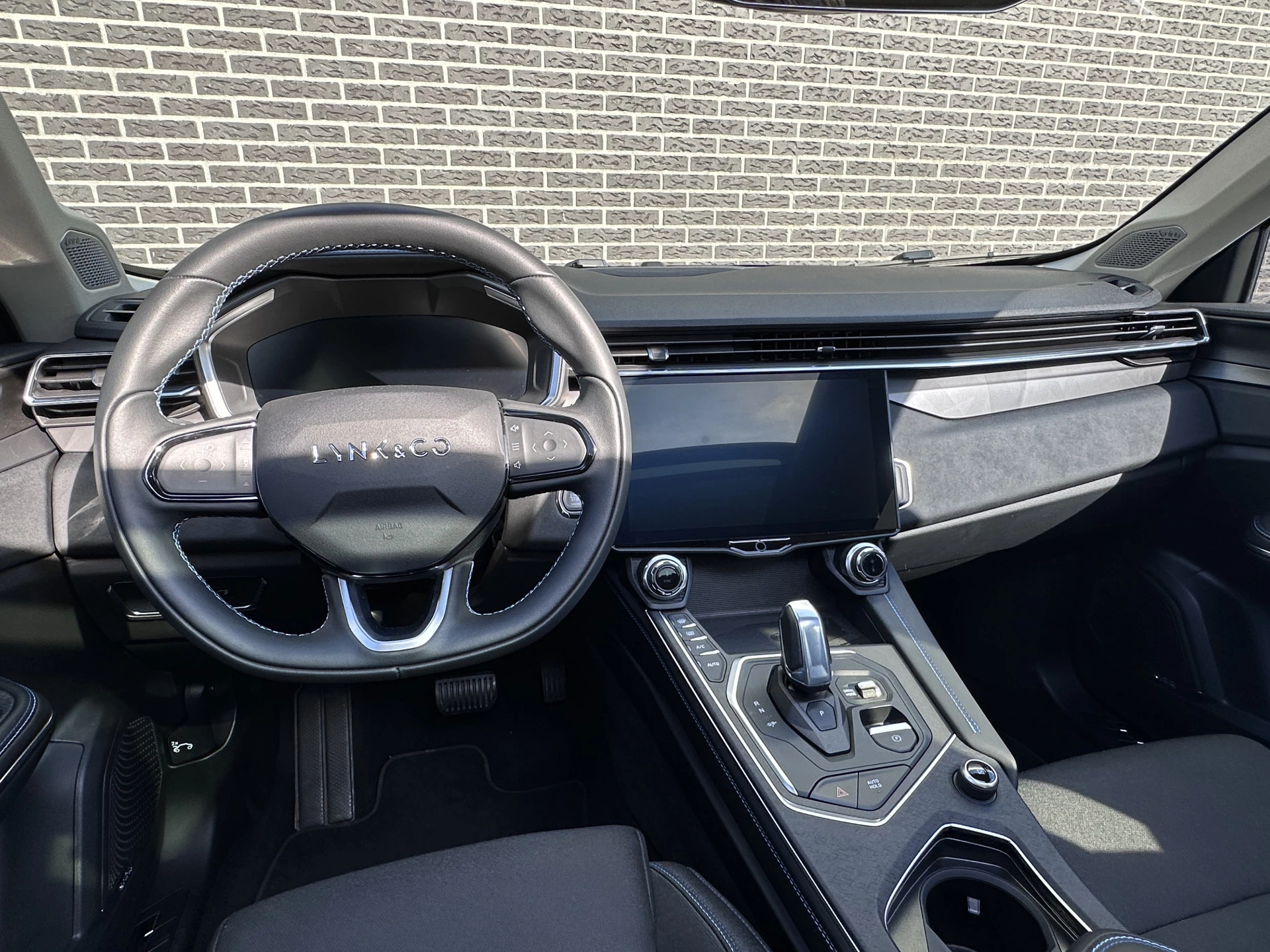 Hoofdafbeelding Lynk & Co 01