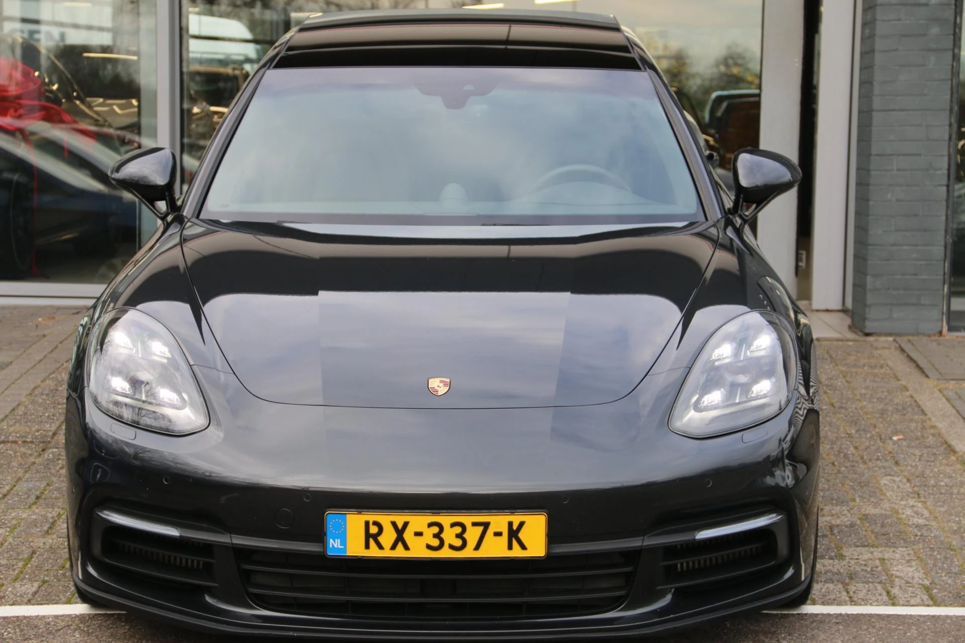 Hoofdafbeelding Porsche Panamera