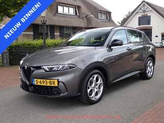 Hoofdafbeelding Alfa Romeo Tonale Alfa Romeo Tonale 1.5T Hybrid Sprint ADAP.CRUISE/SPORTLEER/CARPLAY/TREKHAAK